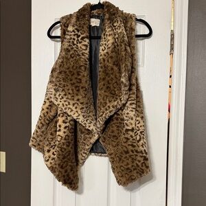 Jolt Leopard Print Faux Fur Vest